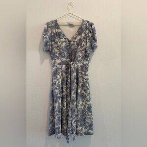 Nordstrom Julia Jordan blue ivory floral midi dress puff sleeve button front